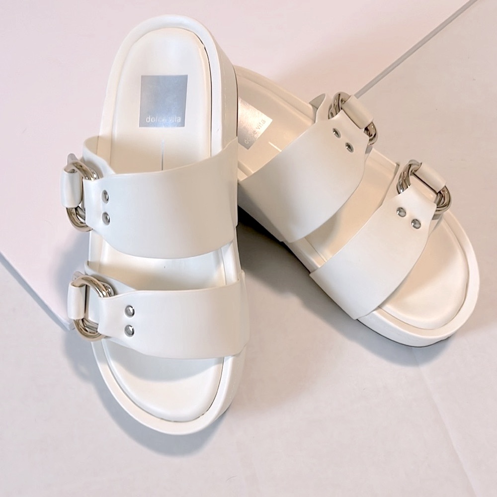 Dolce Vita CiCi Off White Wedge Buckle Slide Sandals Size 6.5